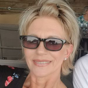 Meet your Posher, S denise